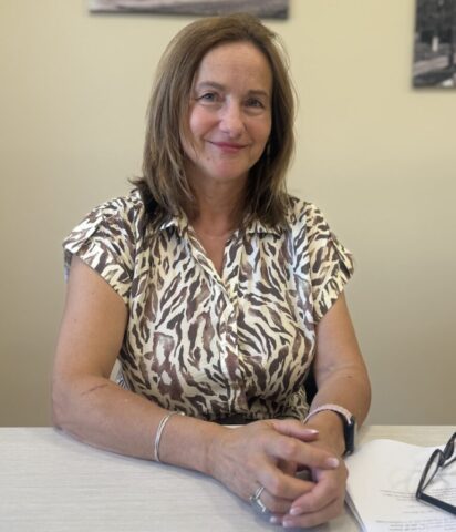 dr Emeše Uri